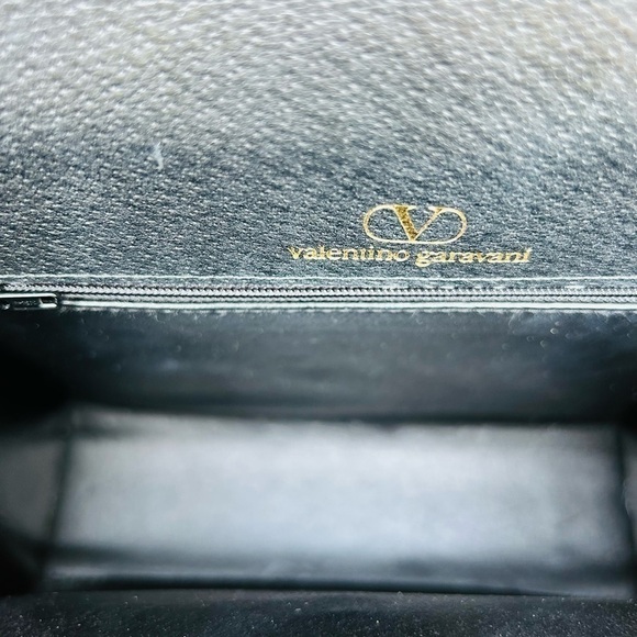 Valentino Garavani Midnight Black Leather Handbag Satchel. 🌸💝🌸 - Picture 9 of 13